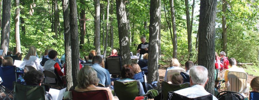 outdoor worship.jpg